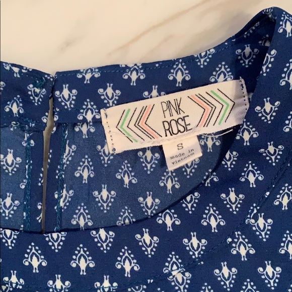 Pink Rose sleeveless top - Picture 3 of 3